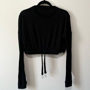 GYMSHARK- Black Ribbed Long Sleeve Athletic Top Size M